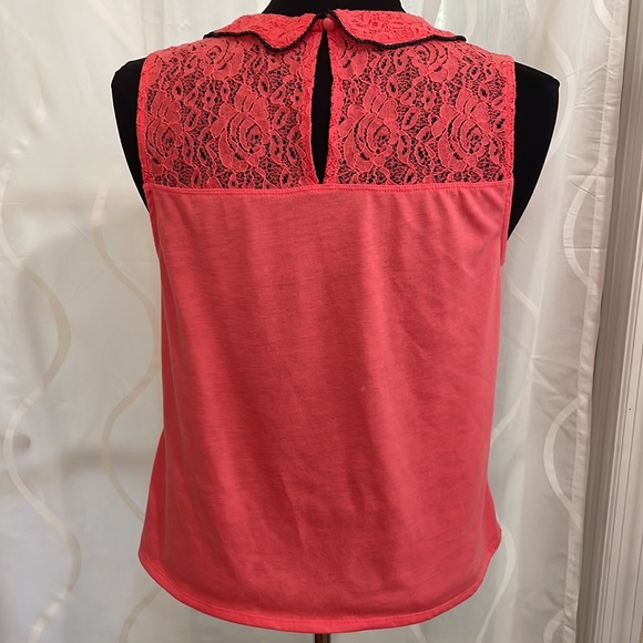 Princess Vera Wang Lace Top, Large - Picture 3 of 8